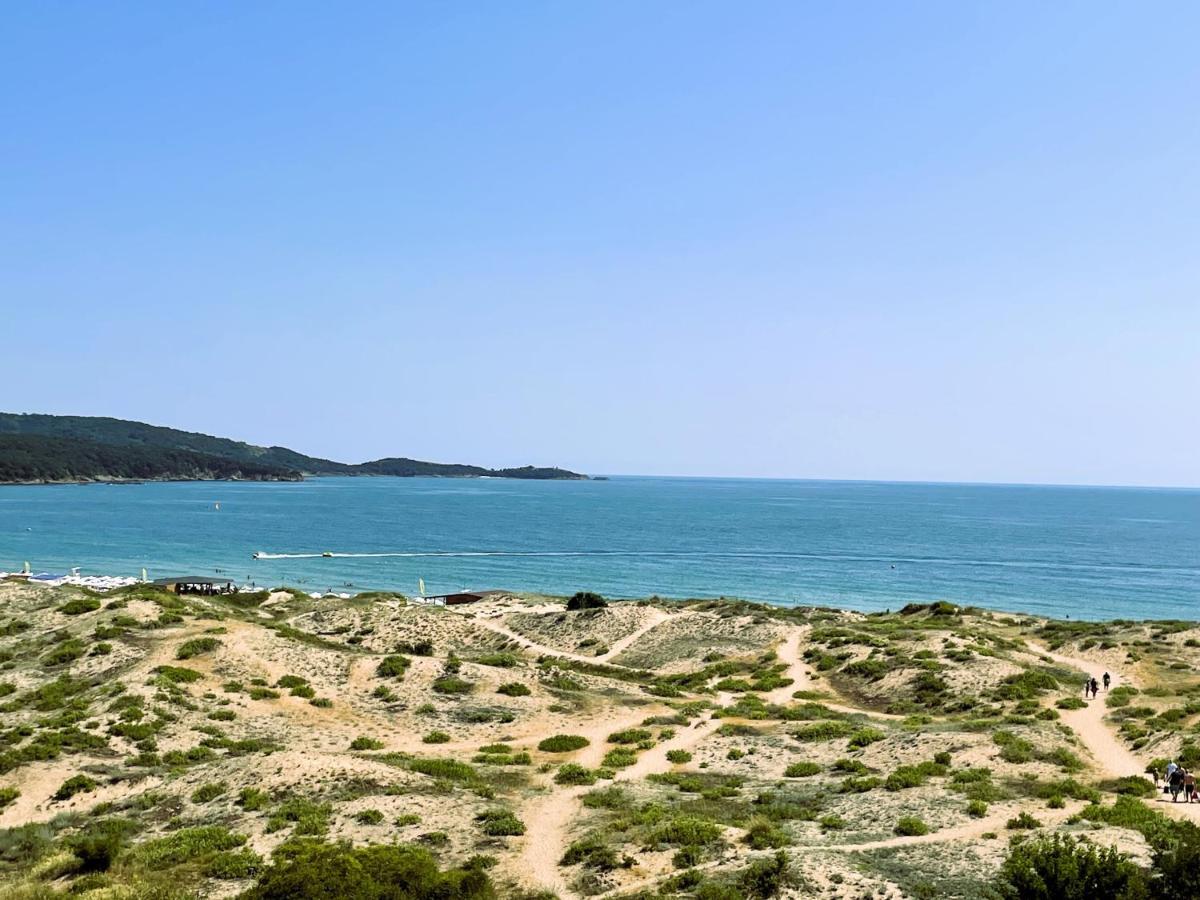 Sea View Apartment Free Parking Приморско Екстериор снимка