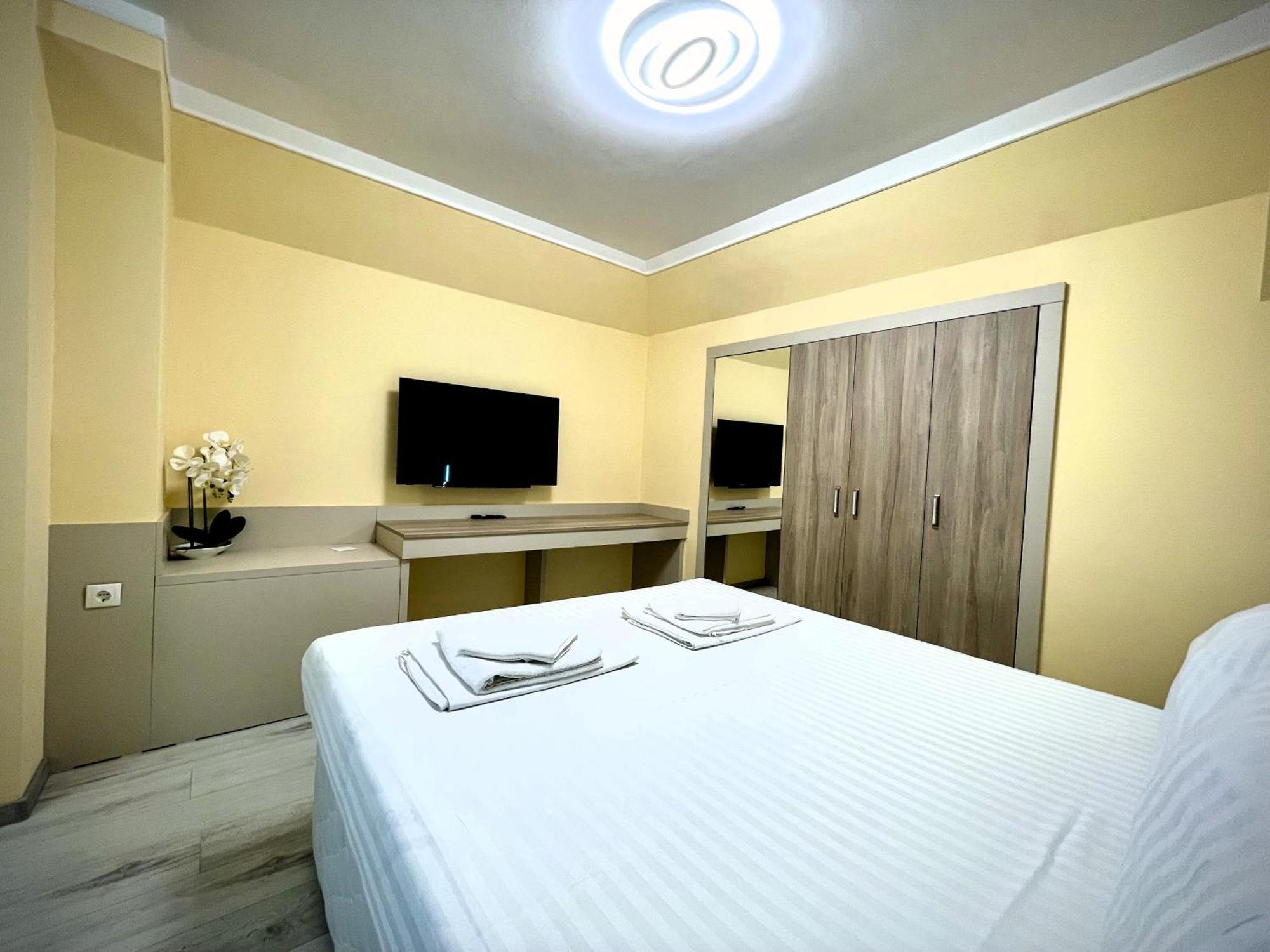 Sea View Apartment Free Parking Приморско Екстериор снимка